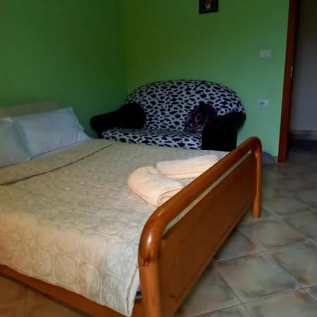Guest house Manthoguesthouse